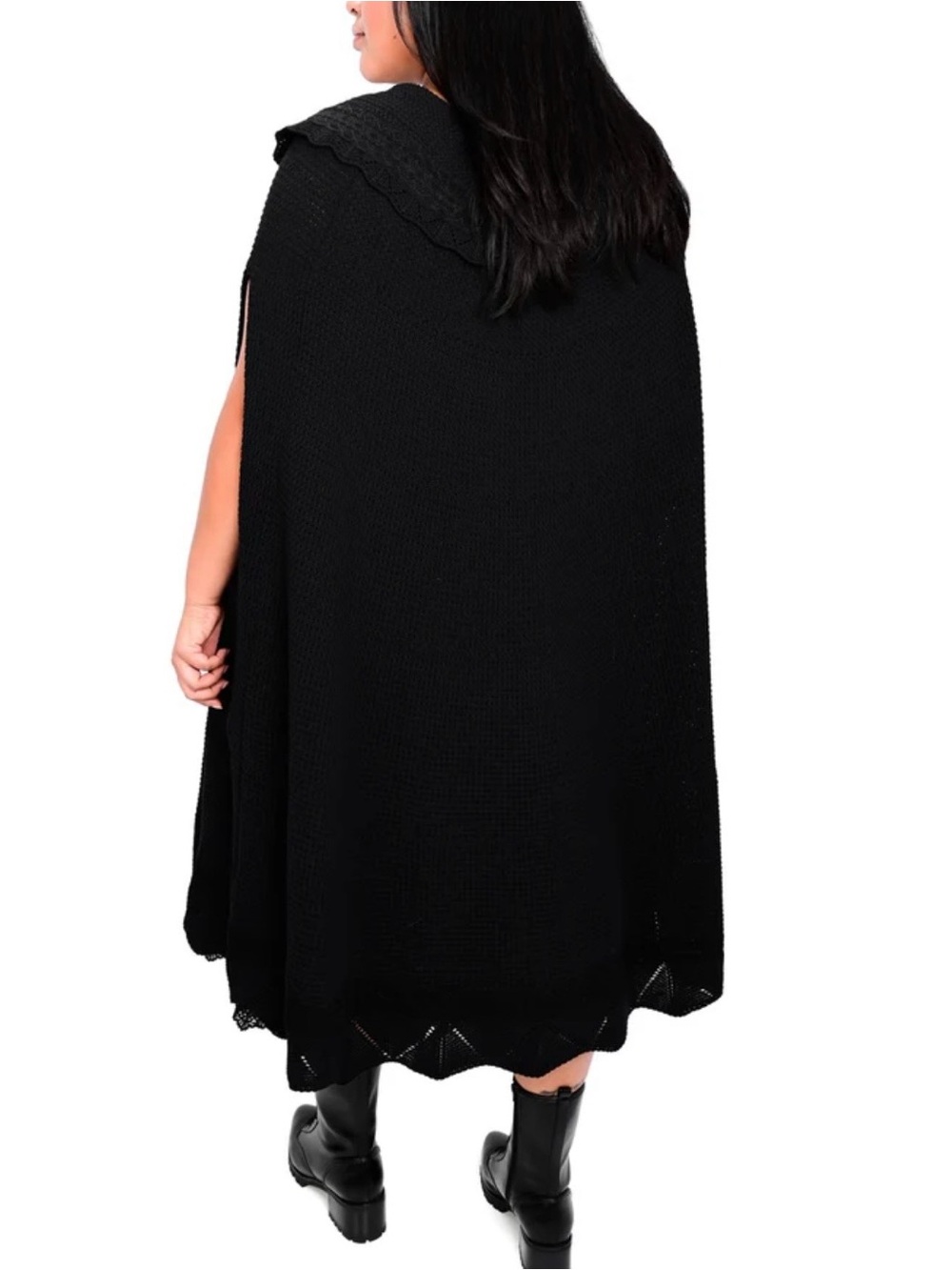 Foxblood Black Knit Cape - Picture 4 of 7